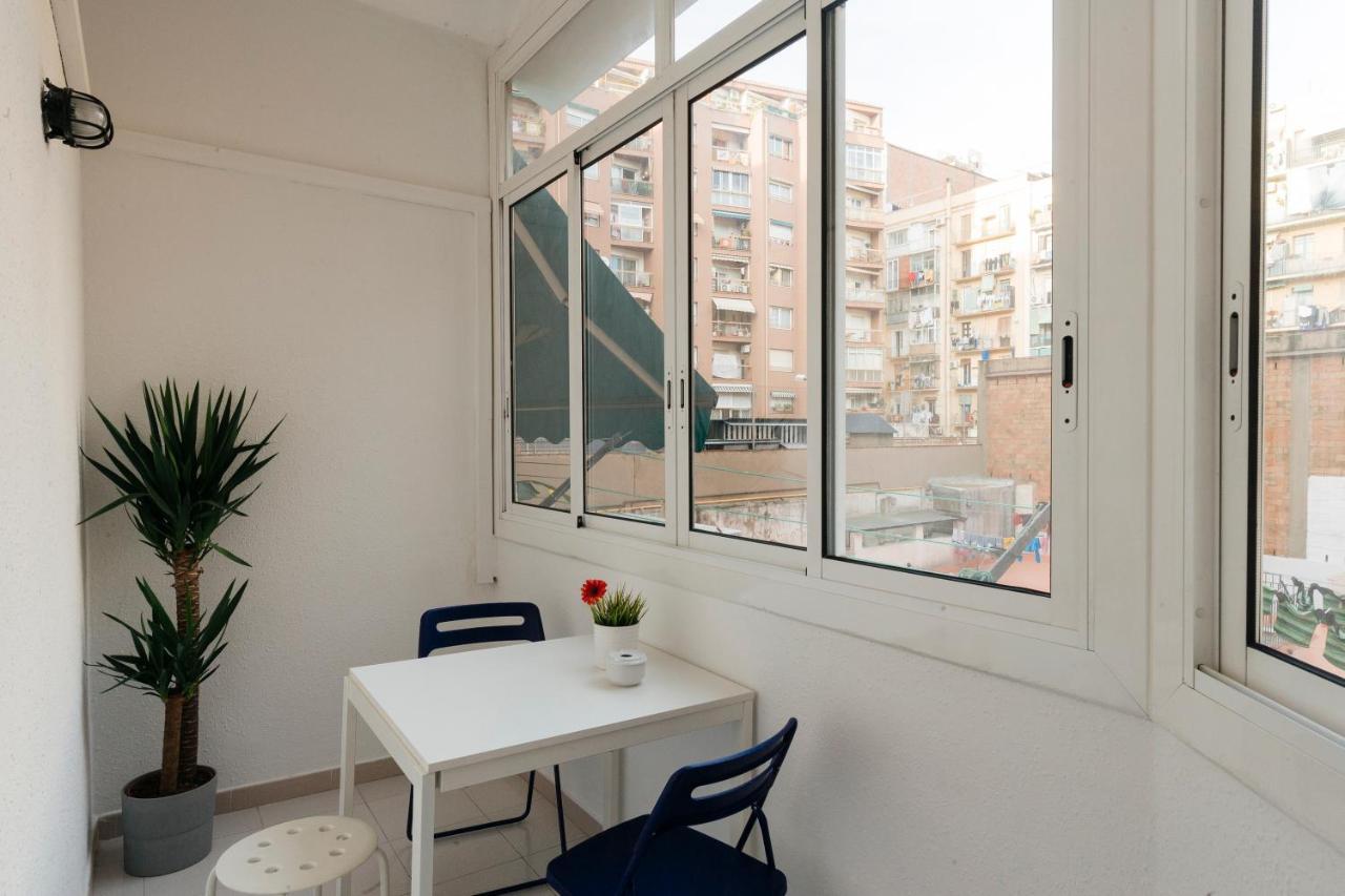 Apartamento Eixample Sants Estacio Barcelona Buitenkant foto
